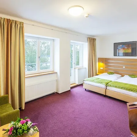 Port Doksy Staré Splavy